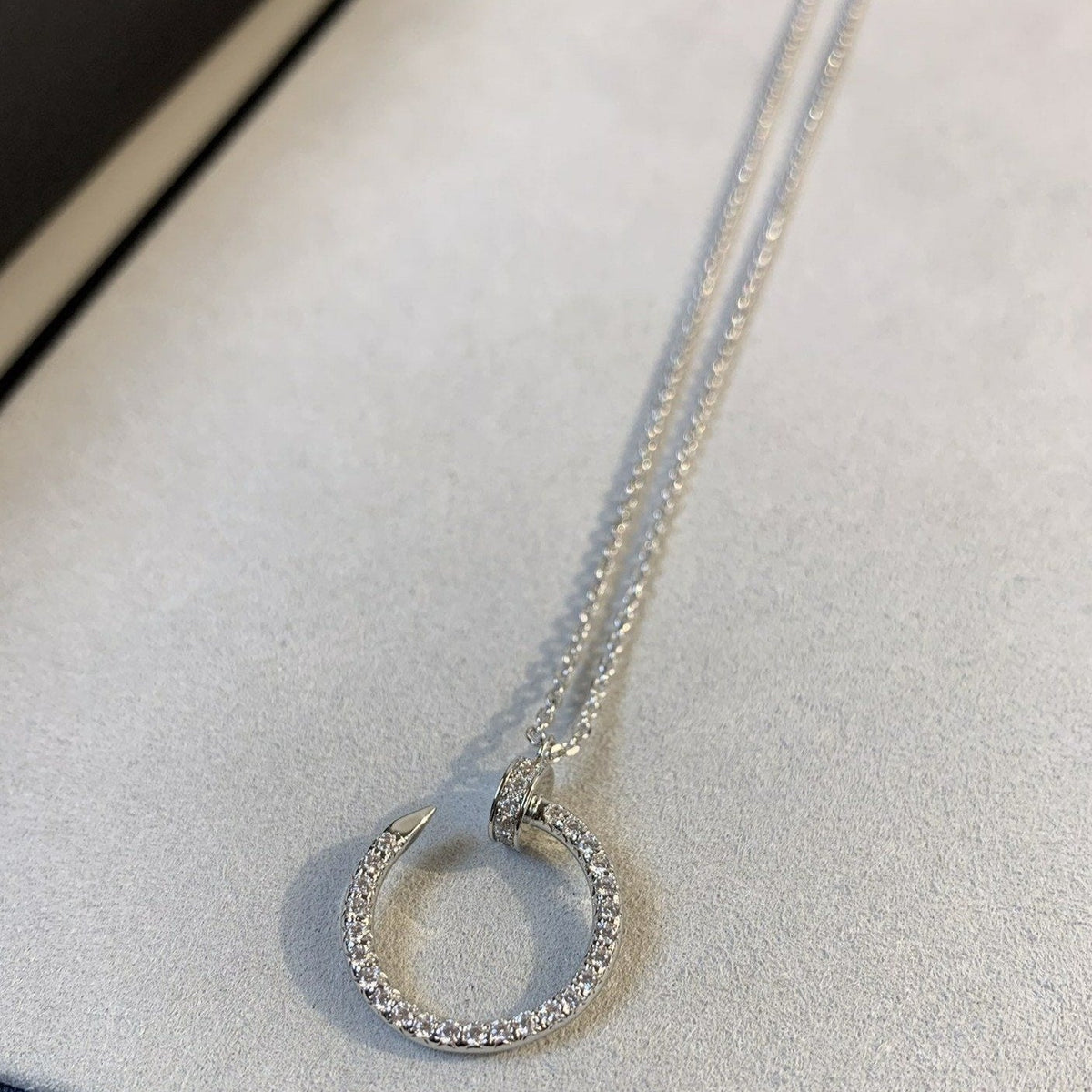 [MIRA]JUSTE NECKLACE SILVER DIAMONDS