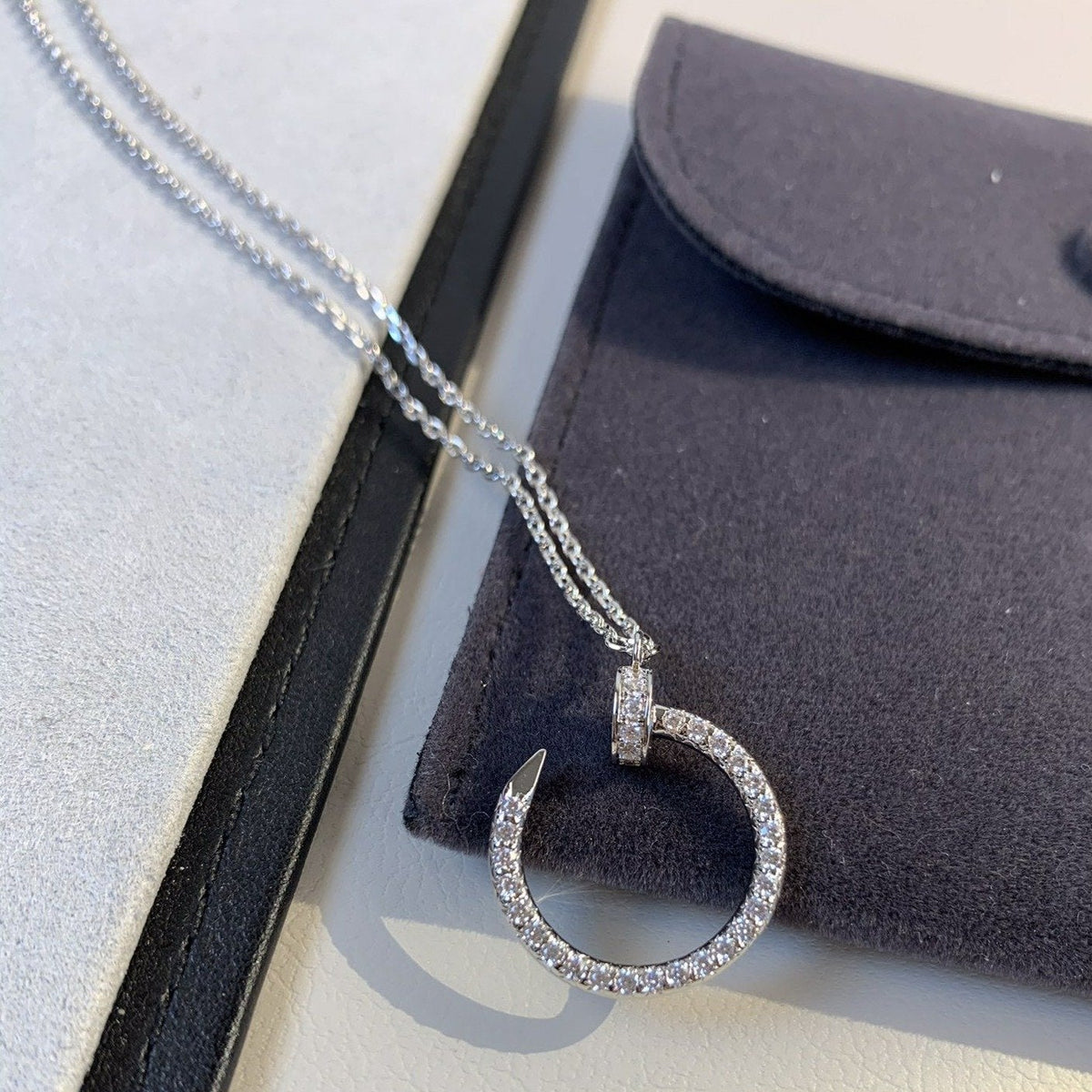 [MIRA]JUSTE NECKLACE SILVER DIAMONDS