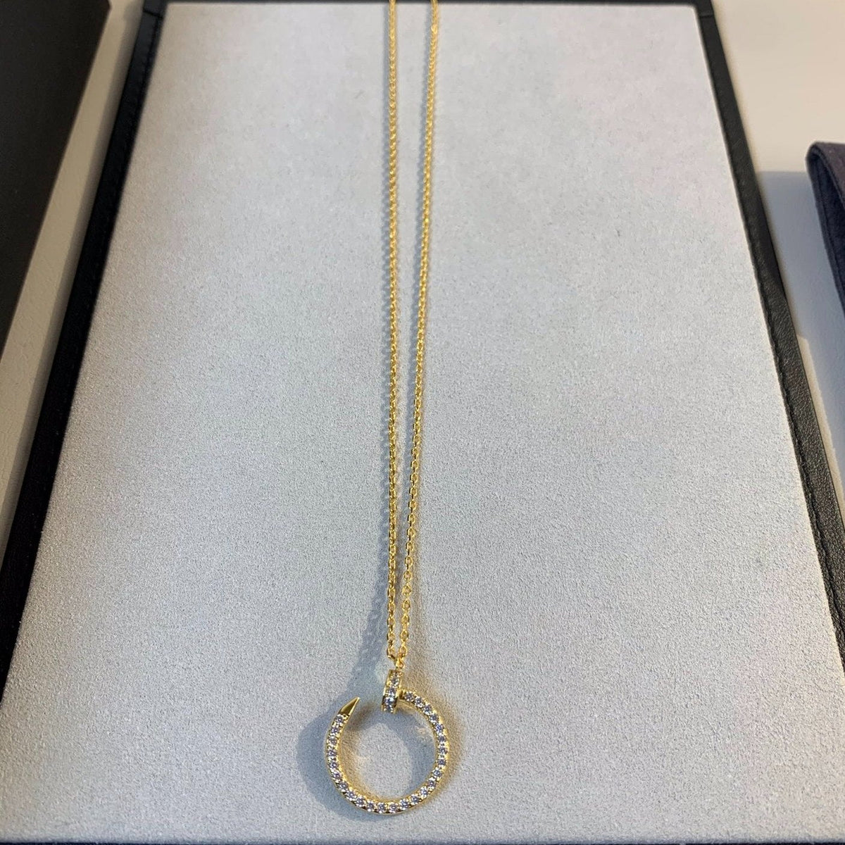 [MIRA]JUSTE NECKLACE GOLD DIAMONDS