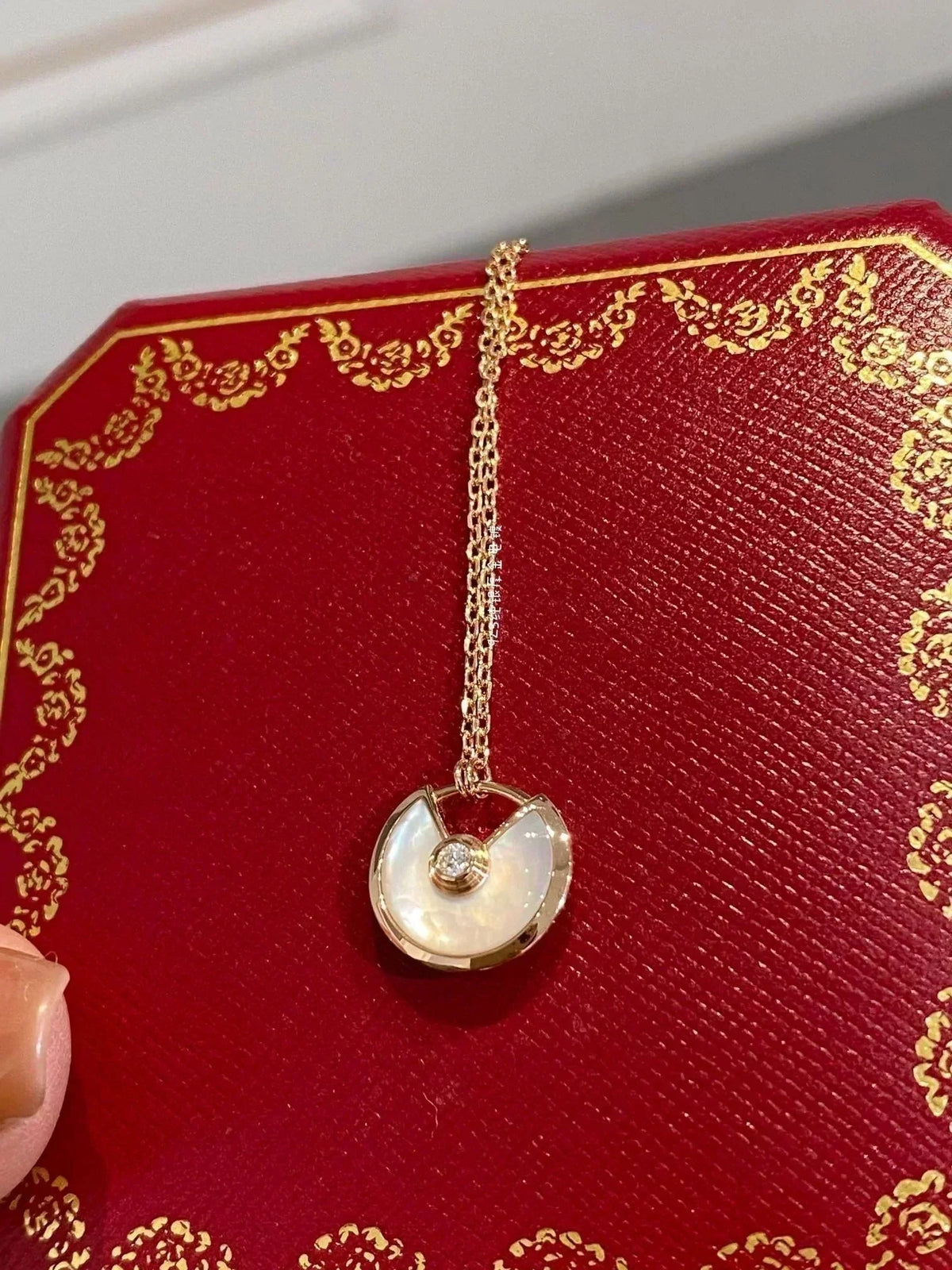 [MIRA]AMULETTE ROSE GOLD MOP NECKLACE