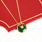 [MIRA]AMULETTE GOLD MALACHITE NECKLACE