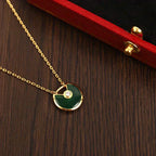 [MIRA]AMULETTE GOLD MALACHITE NECKLACE
