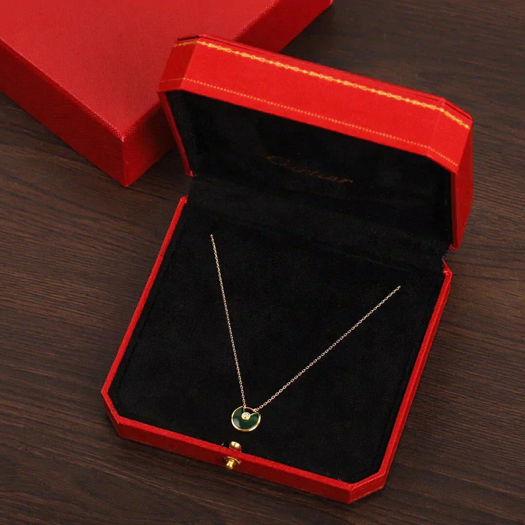 [MIRA]AMULETTE GOLD MALACHITE NECKLACE