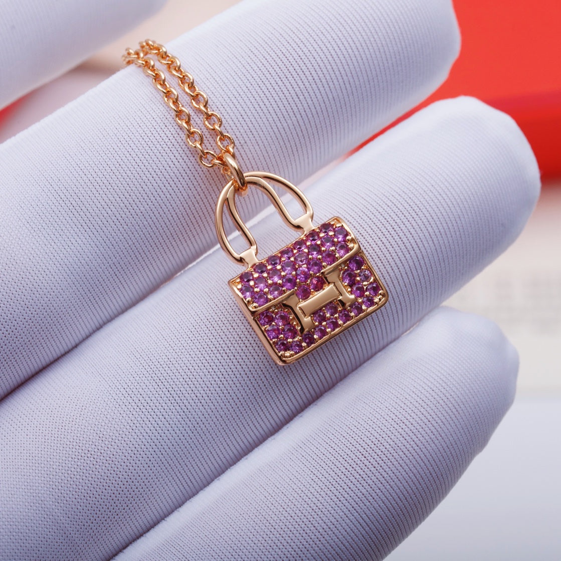 [MIRA]CONSTANCE PEDANT PURPLE DIAMOND NECKLACE