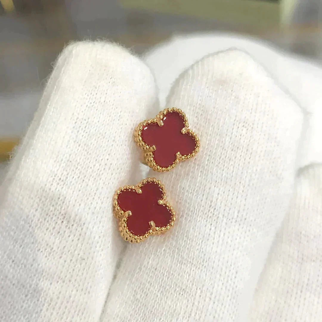 [MIRA]CLOVER MINI 9.5MM CARNELIAN EARRINGS