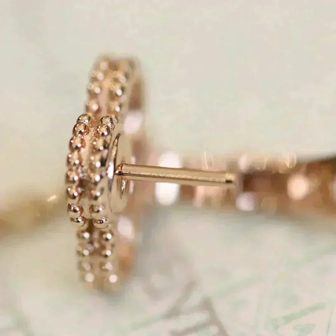 [MIRA]CLOVER MEDIUM 1 MOTIFS FUll DIAMOND EARRINGS