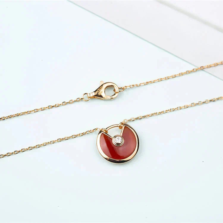 [MIRA]AMULETTE GOLD CARNELIAN ONYX NECKLACE