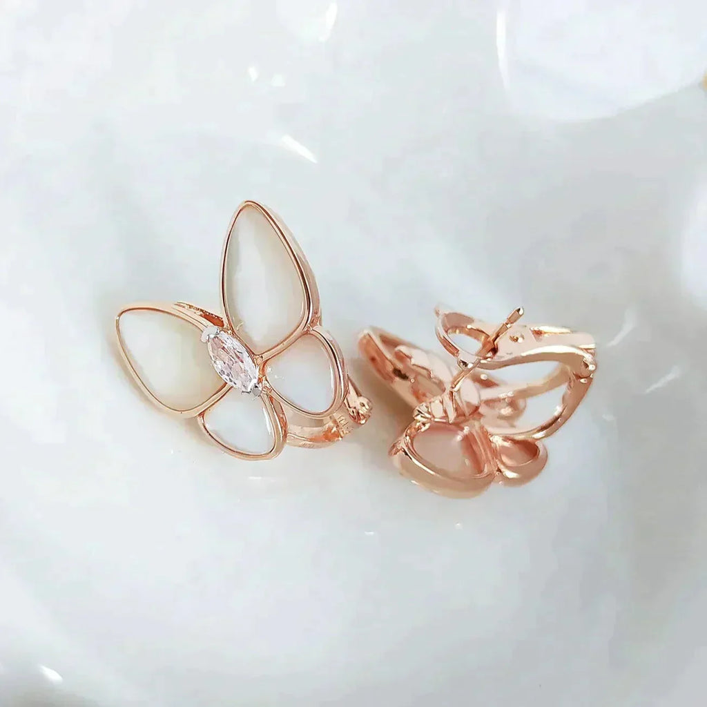 [MIRA]BUTTERFLY MOP DIAMOND EARRINGS