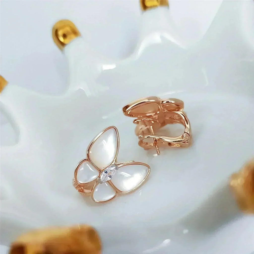 [MIRA]BUTTERFLY MOP DIAMOND EARRINGS