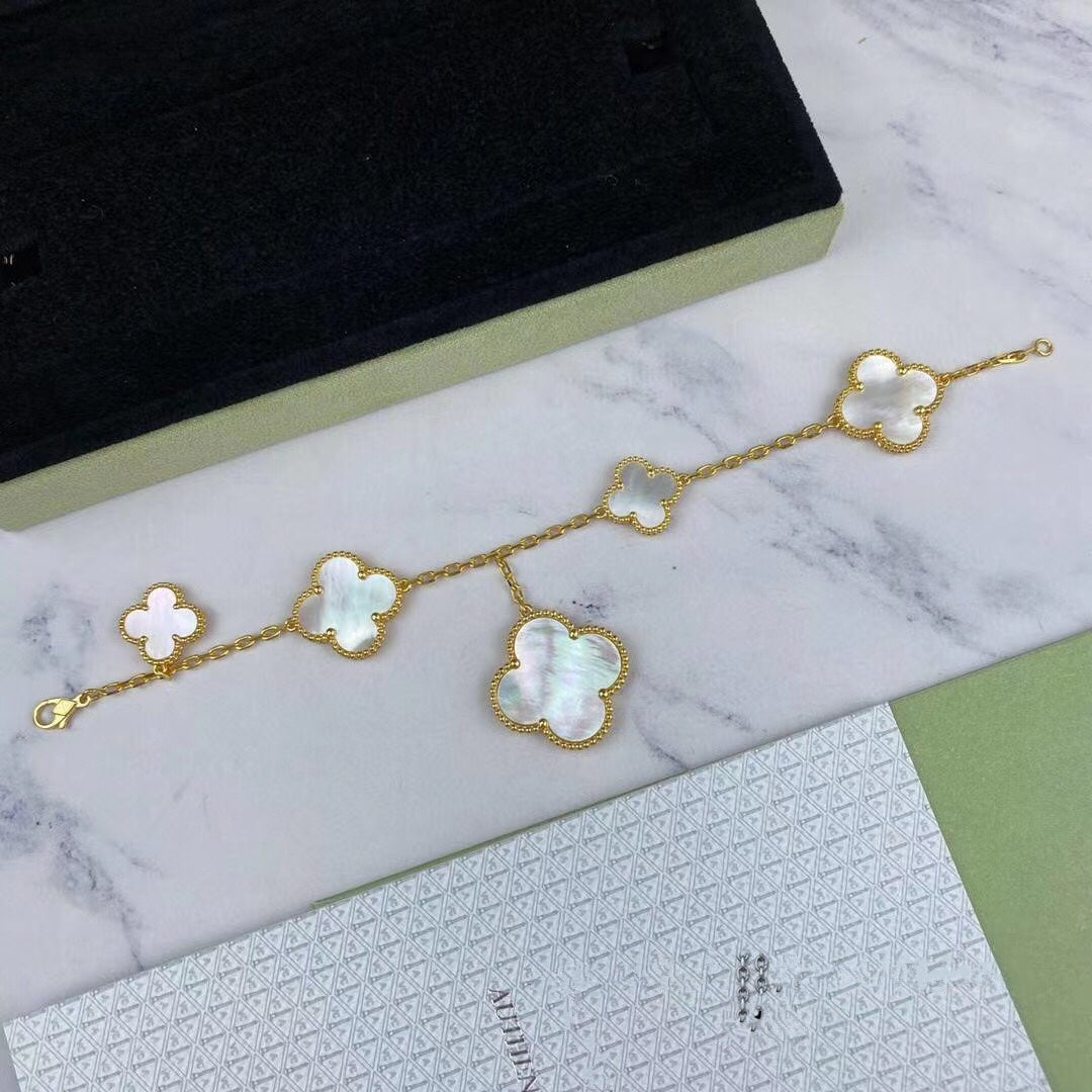 [MIRA]MAGIC CLOVER MOP GOLD BRACELET 5 MOTIFS