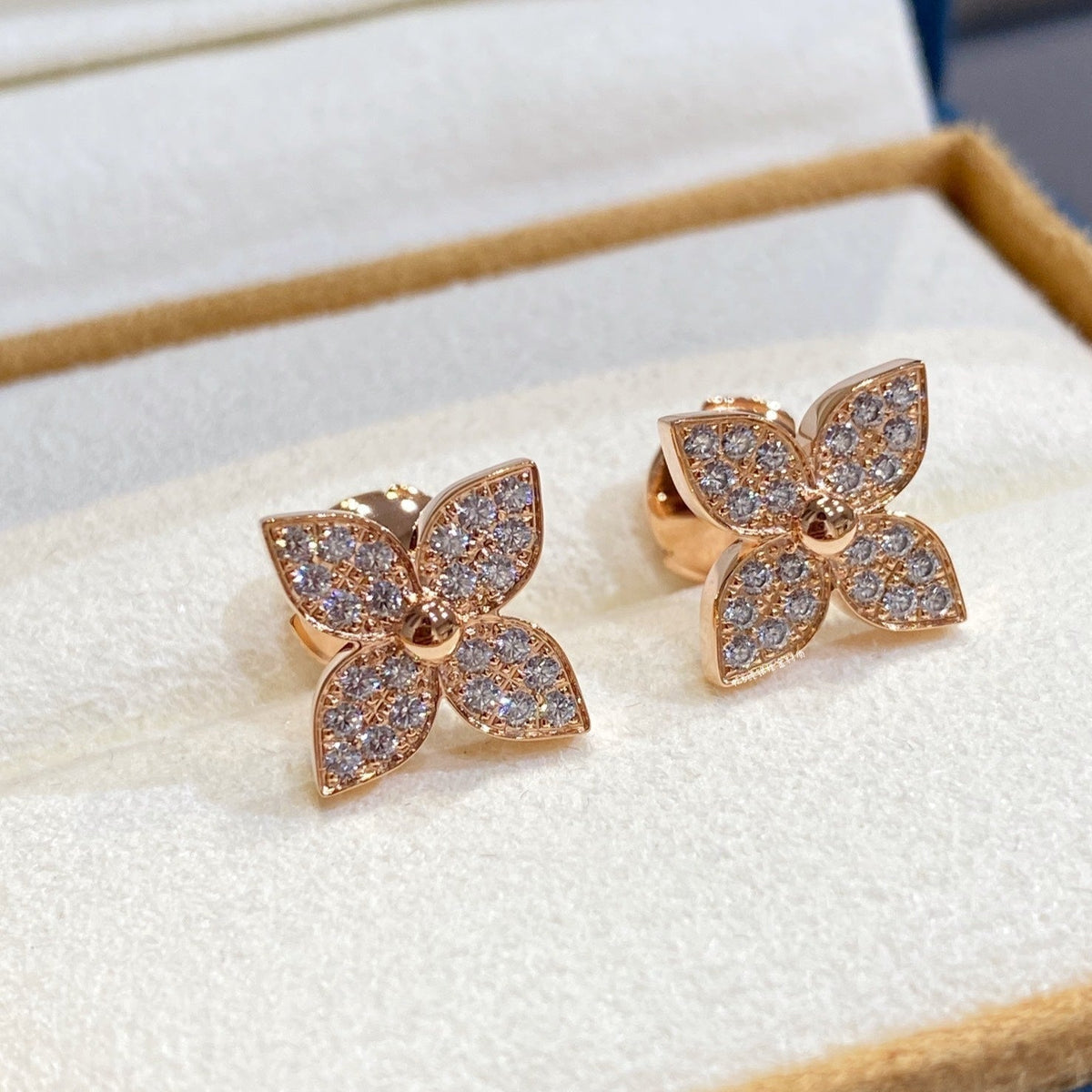 [MIRA]STAR DIAMOND EARRINGS