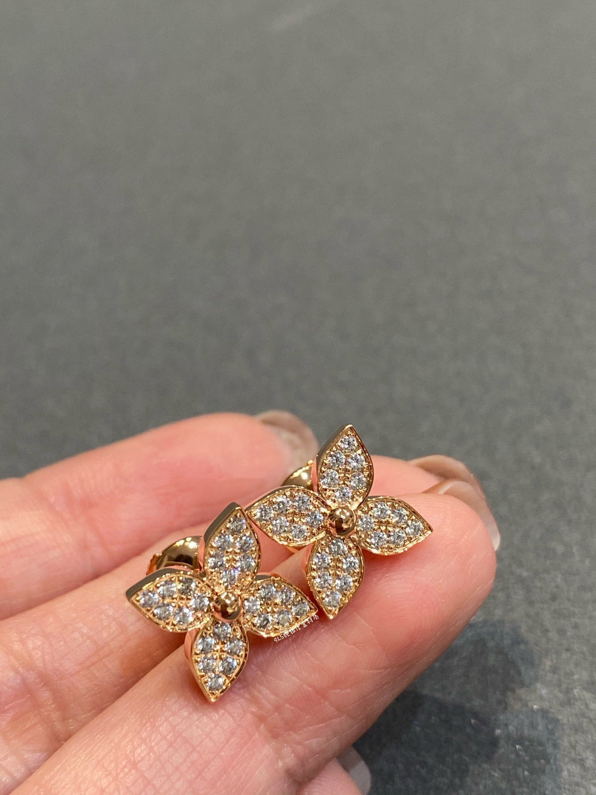 [MIRA]STAR DIAMOND EARRINGS