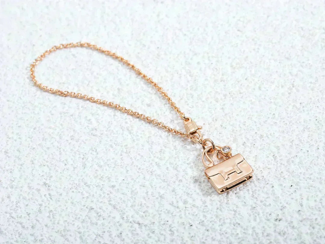 [MIRA]AMULETTE PEDANT ROSE GOLD NECKLACE