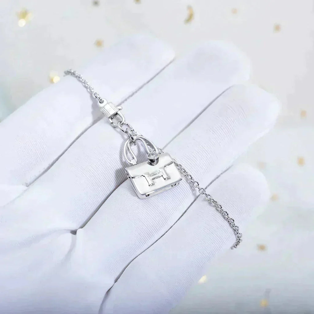 [MIRA]AMULETTE PEDANT SILVER NECKLACE