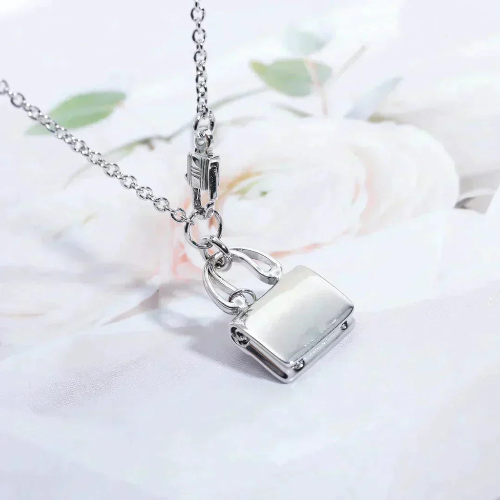 [MIRA]AMULETTE PEDANT SILVER NECKLACE