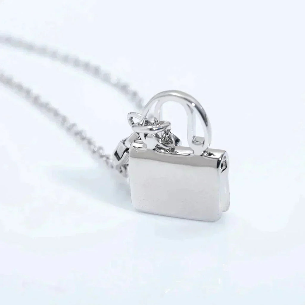 [MIRA]AMULETTE PEDANT SILVER NECKLACE