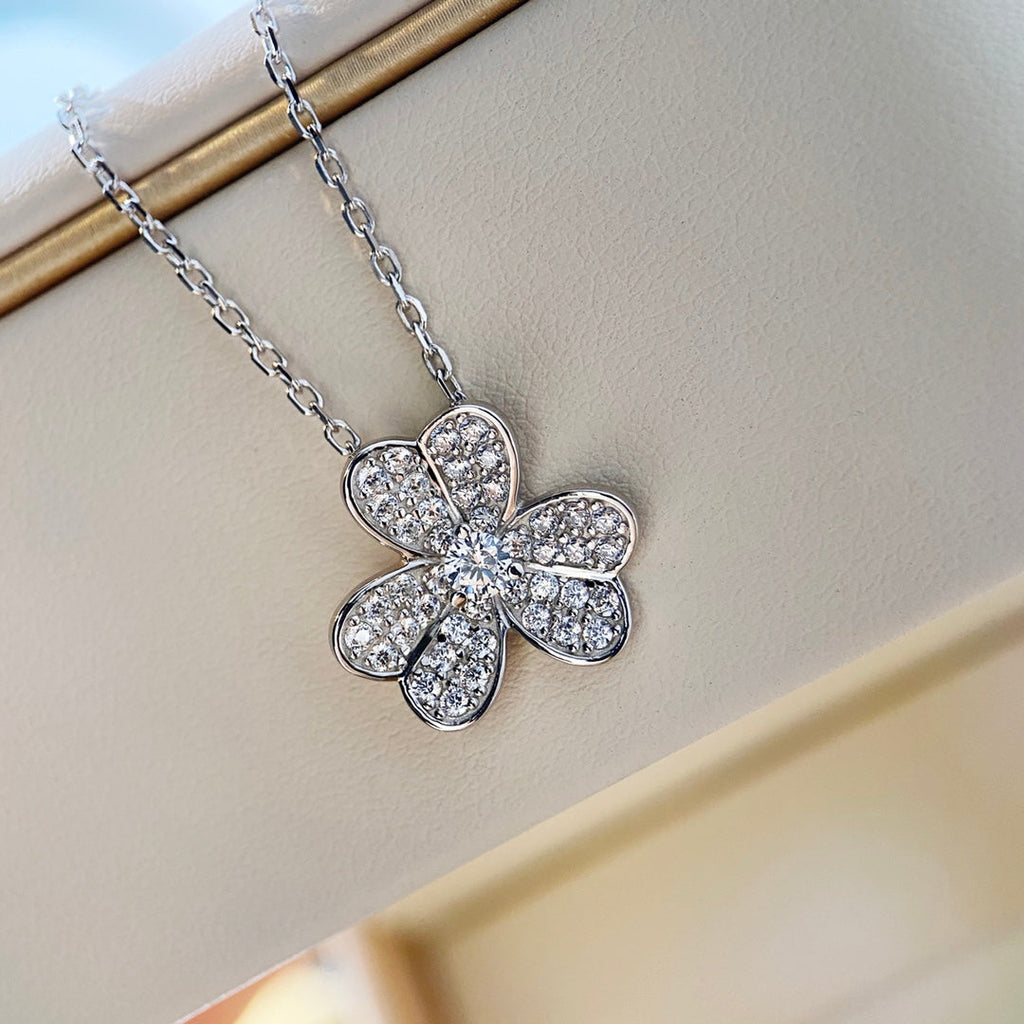 [MIRA]CLOVER DIAMOND NECKLACE SILVER