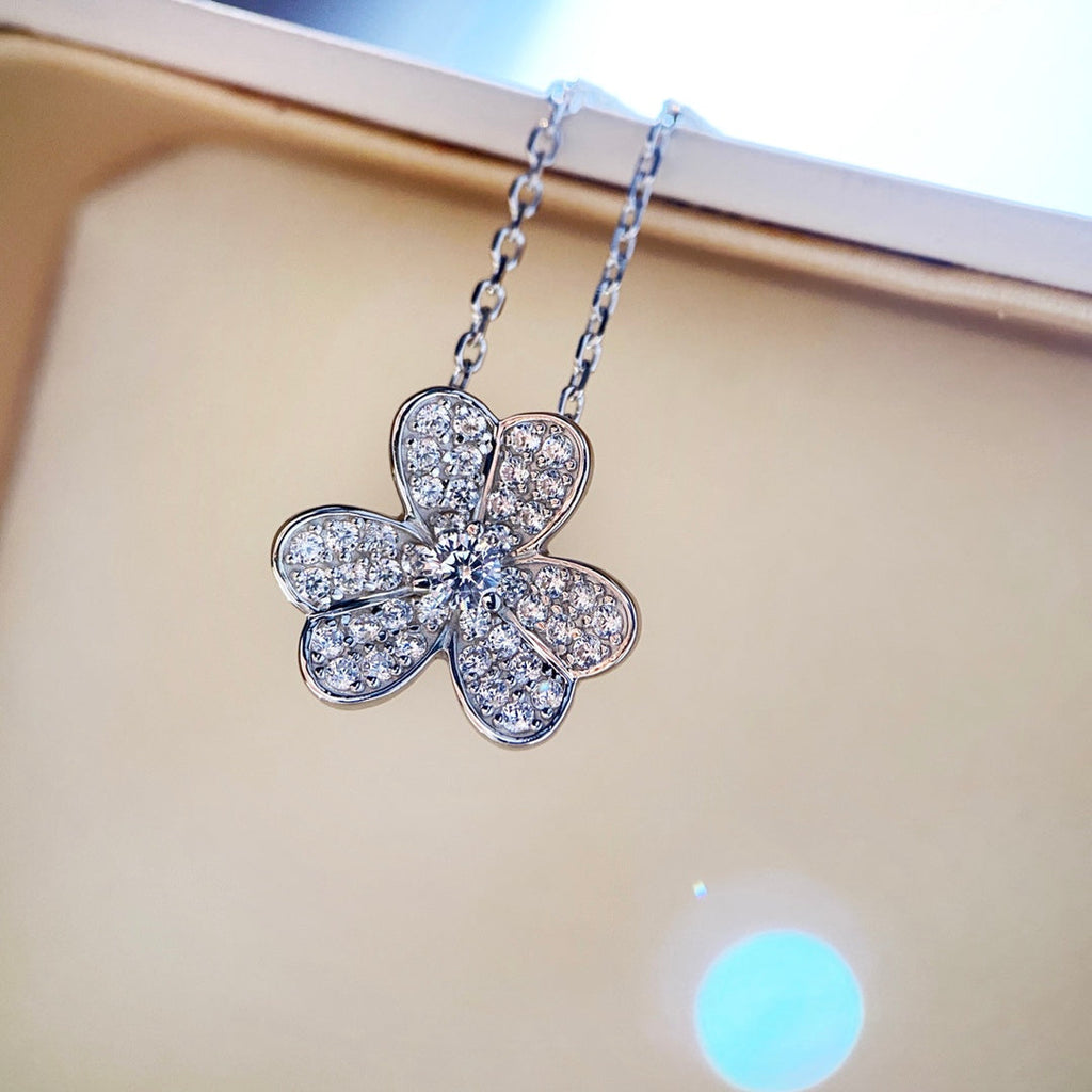 [MIRA]CLOVER DIAMOND NECKLACE SILVER