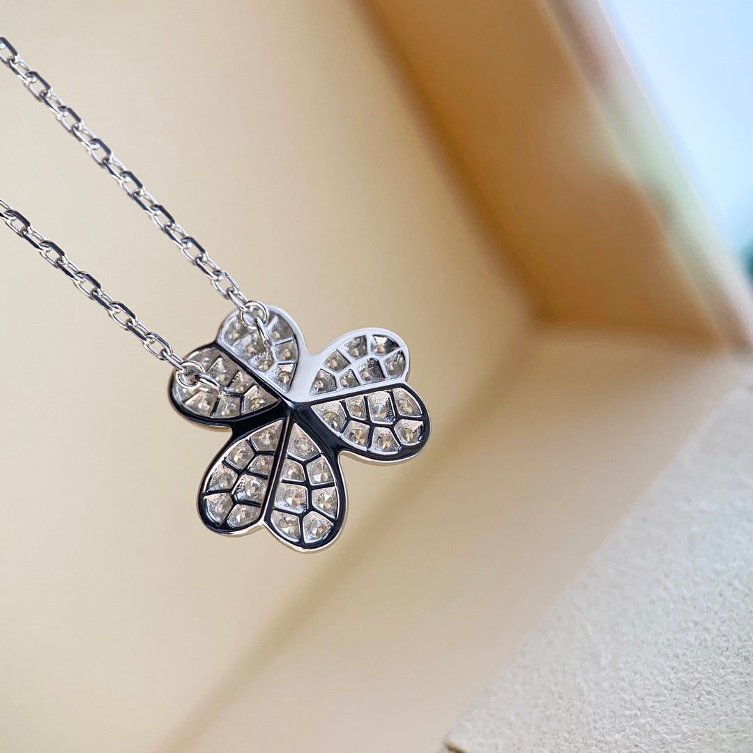[MIRA]CLOVER DIAMOND NECKLACE SILVER