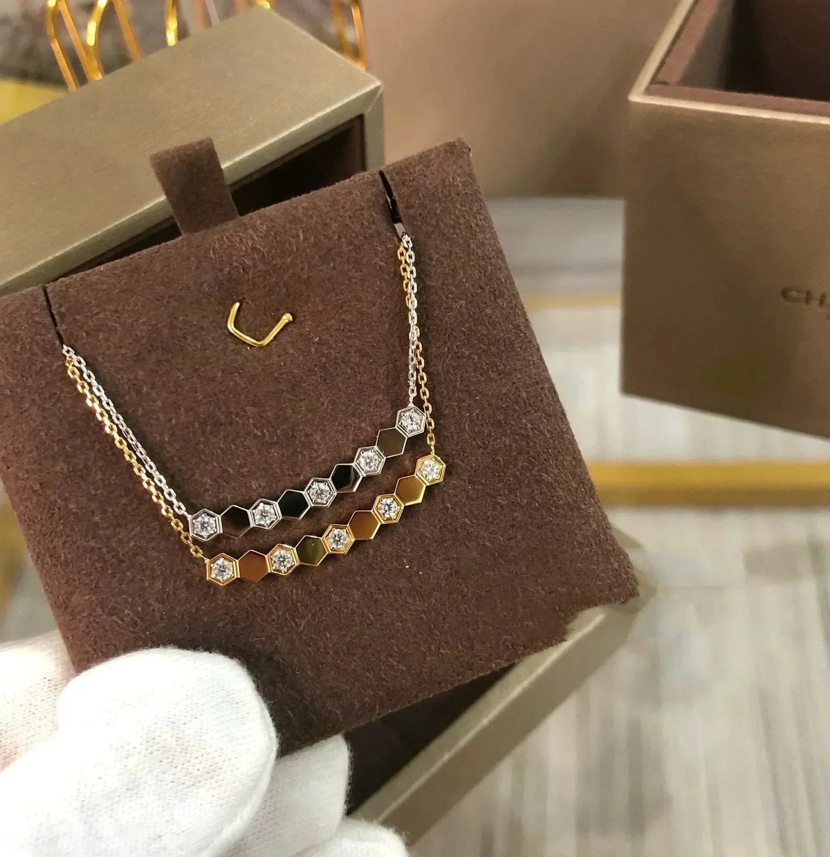 [MIRA]BEE LOVE NECKLACE DIAMOND