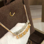 [MIRA]BEE LOVE NECKLACE DIAMOND