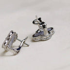 [MIRA]CLOVER MEDIUM 1 MOTIFS  WHITE MOP EARRINGS SILVER