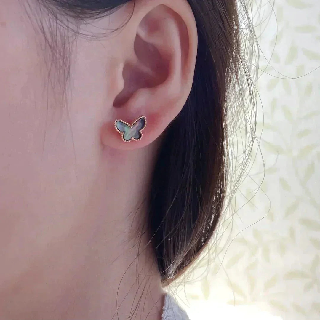 [MIRA]BUTTERFLY DARK MOP  EARRINGS