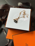 [MIRA]CONSTANCE BLACK PEDANT PINK GOLD NECKLACE