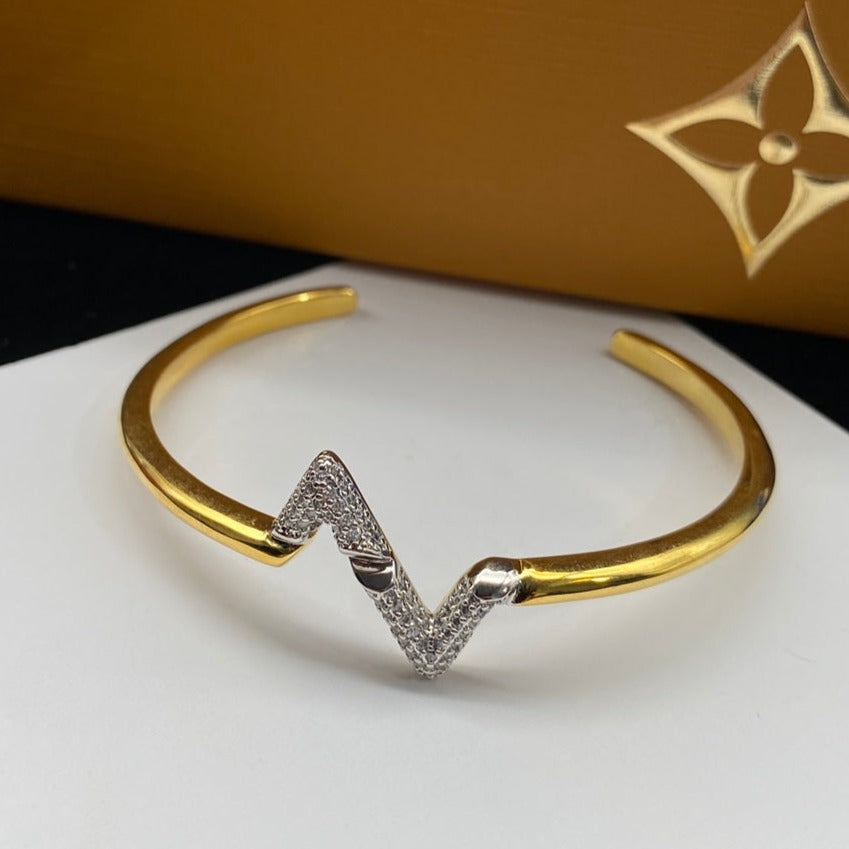 [MIRA]VOLTE UPSITE DOWN DIAMOND GOLD OPEN BRACELET