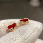 [MIRA]HEART CARNELIAN STUD EARRINGS