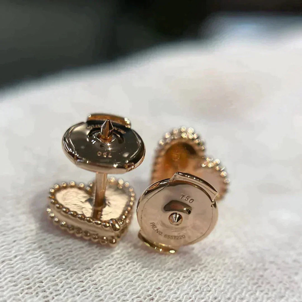 [MIRA]HEART CARNELIAN STUD EARRINGS