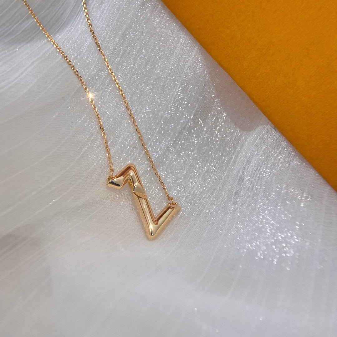 [MIRA]VOLTE UPSIDE DOWN NECKLACE