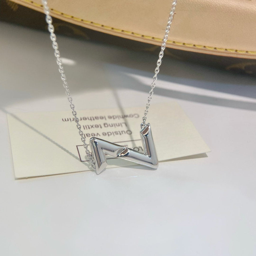 [MIRA]VOLTE UPSIDE DOWN NECKLACE