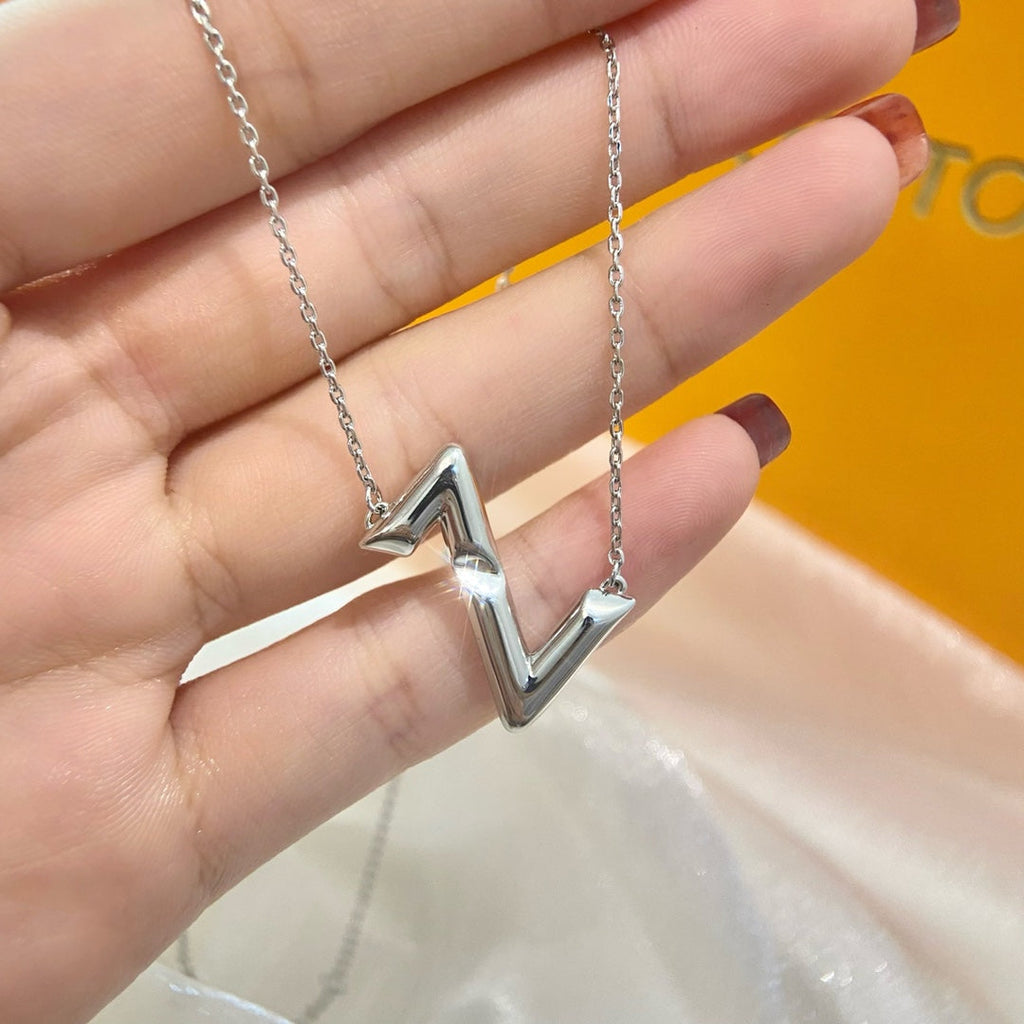 [MIRA]VOLTE UPSIDE DOWN NECKLACE