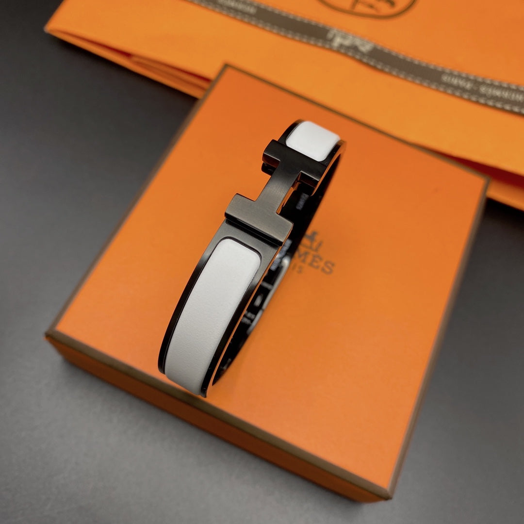[MIRA]H BRACELET 12MM BLACK WHITE CERAMIC