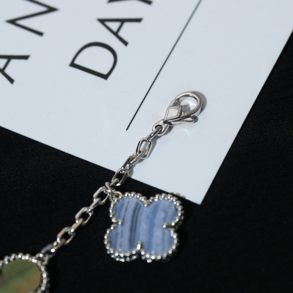 [MIRA]CLOVER BRACELET 5 MOTIFS MOP CHALCEDONY SILVER