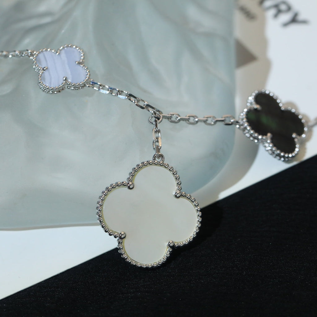 [MIRA]CLOVER BRACELET 5 MOTIFS MOP CHALCEDONY SILVER