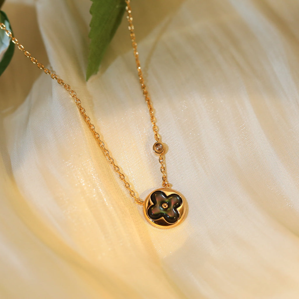 [MIRA]SUN PEDANT PINK GOLD 1 DIAMOND NECKLACE
