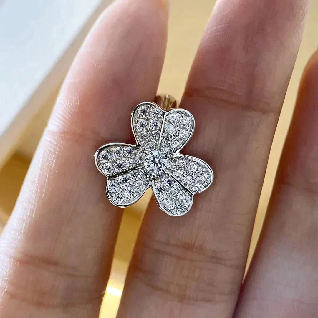 [MIRA]CLOVER COMOS DIAMOND EARRINGS SILVER