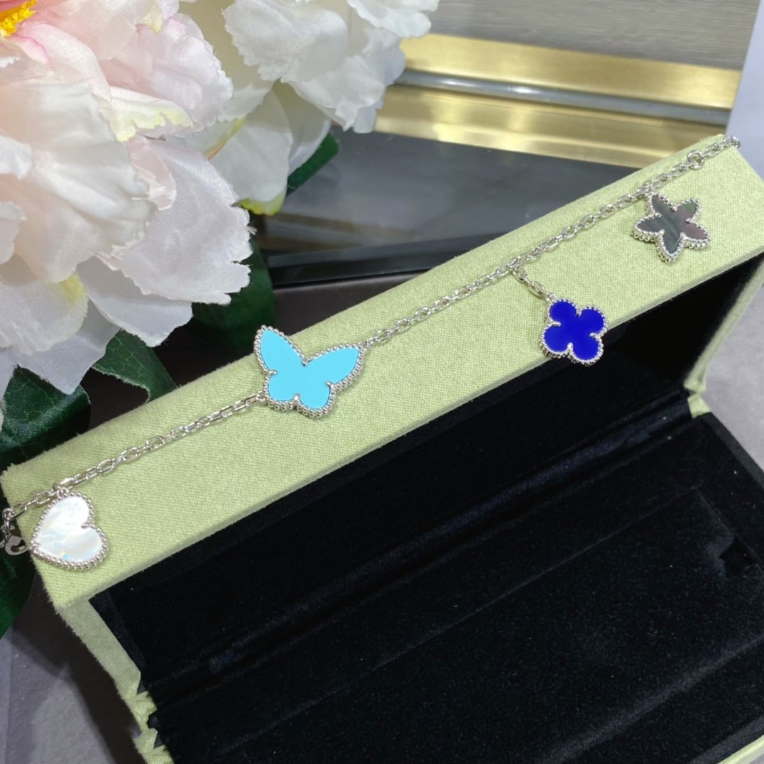[MIRA]LUCKY SPRING SILVER BRACELET 4 MOTIF