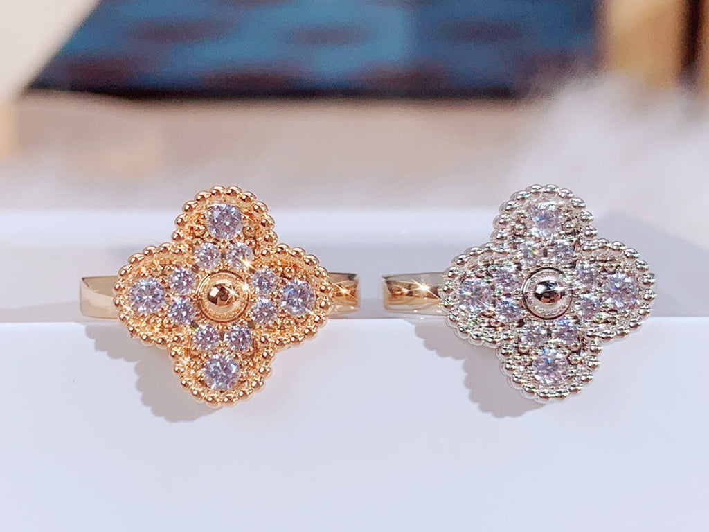 [MIRA]CLOVER DIAMOND RING