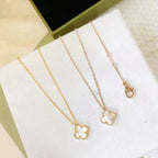 [MIRA]CLOVER MINI 9.5MM WHITE MOTHER-OF-PEARL NECKLACE