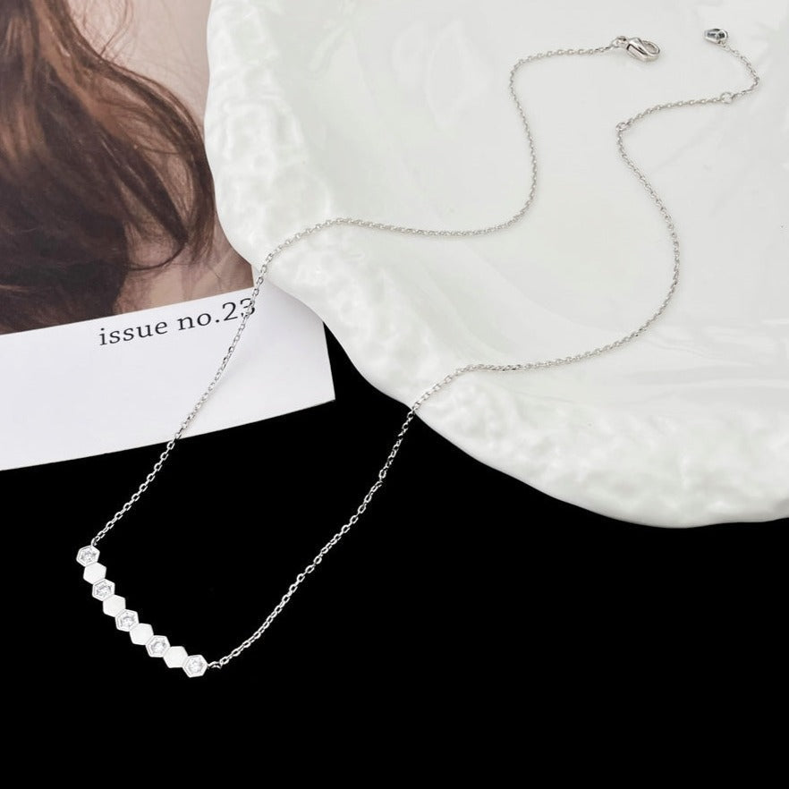 [MIRA]BEE MY LOVE DIAMOND NECKLACE
