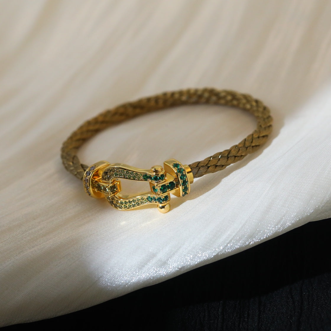 [MIRA]FORCE 10 GOLD GREEN DIAMOND PAVED