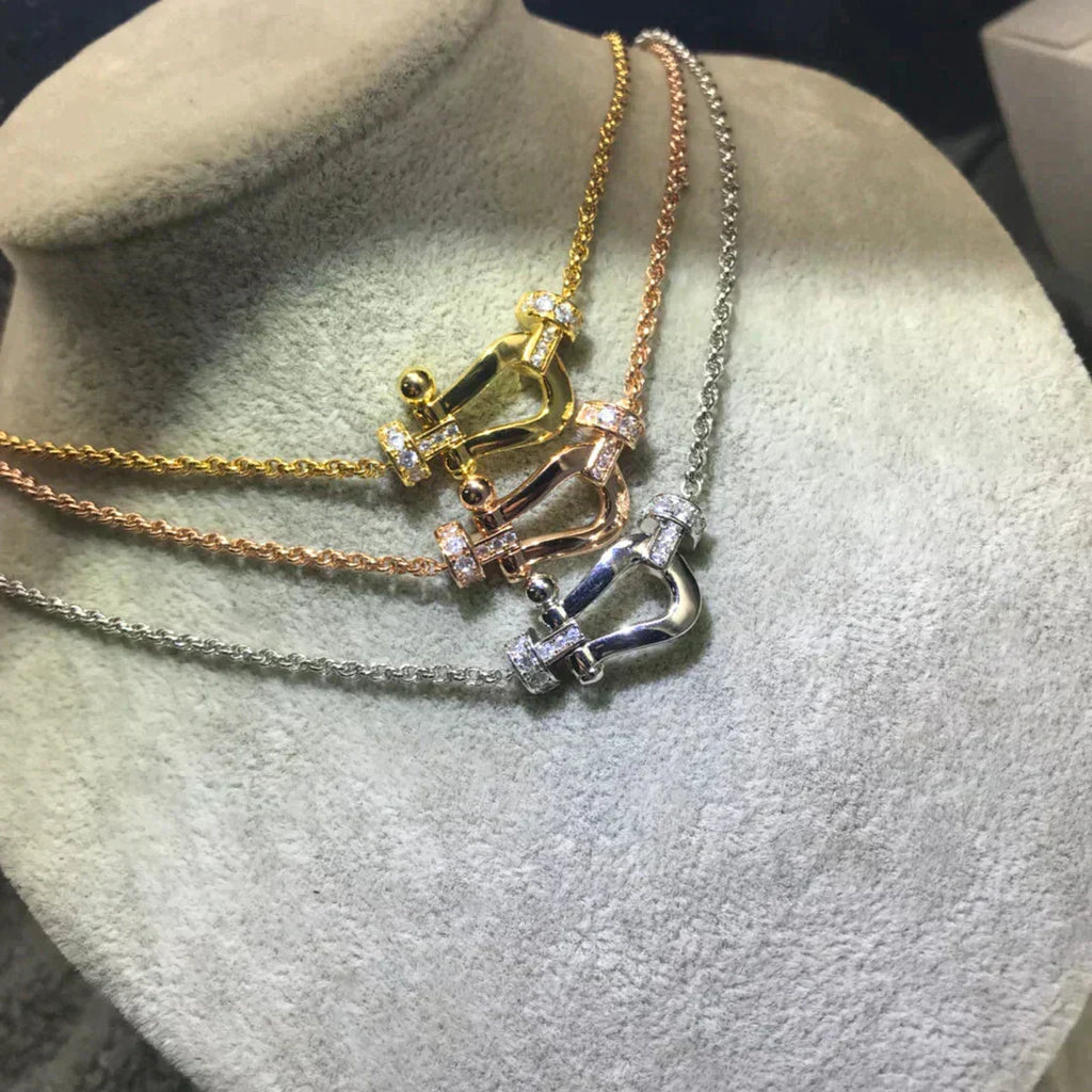 [MIRA]FORCE 10 DIAMOND NECKLACE