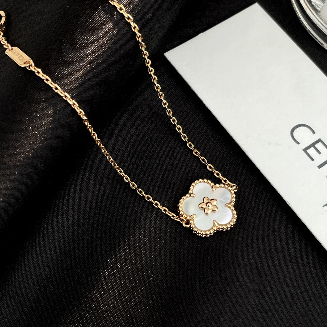 [MIRA]LUCKY SPRING ROSE GOLD MOP BRACELET