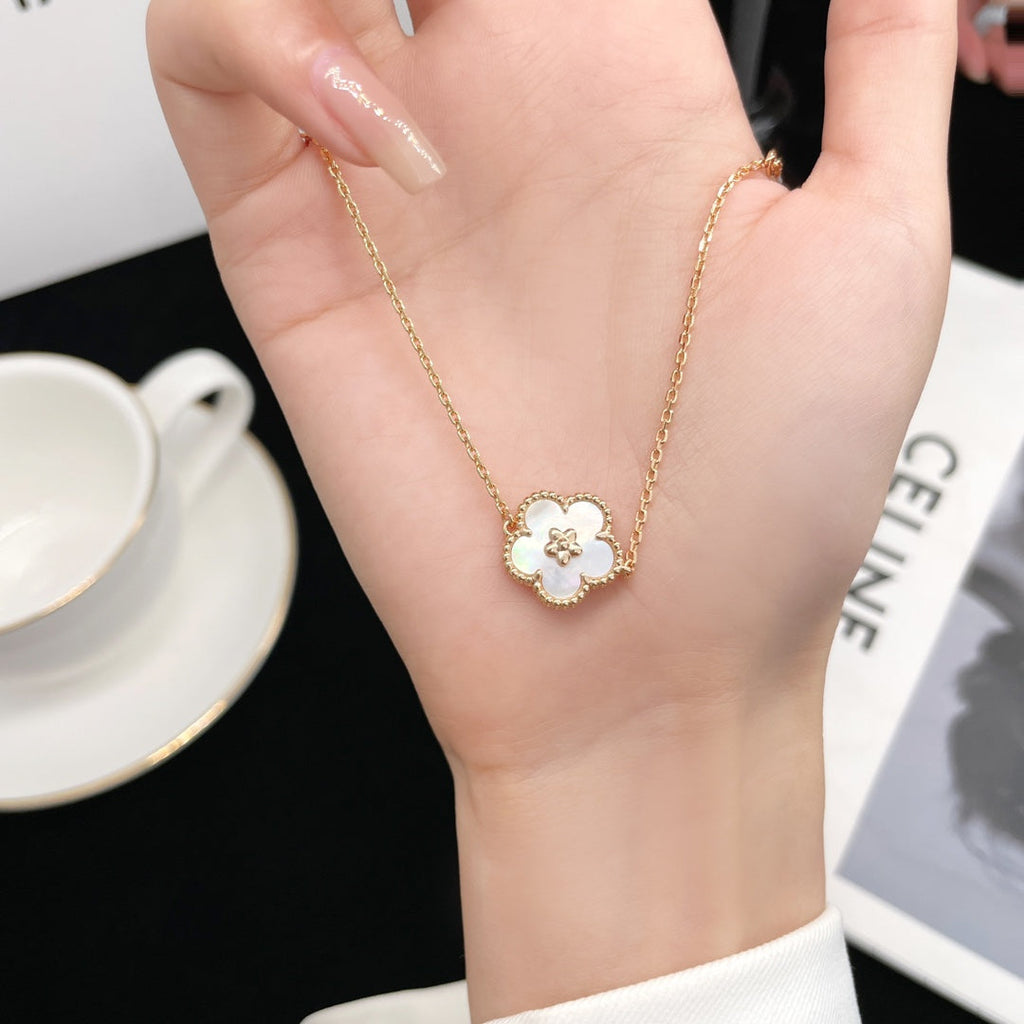 [MIRA]LUCKY SPRING ROSE GOLD MOP BRACELET