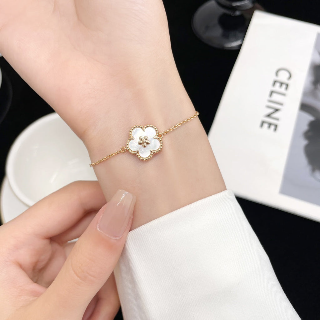 [MIRA]LUCKY SPRING ROSE GOLD MOP BRACELET