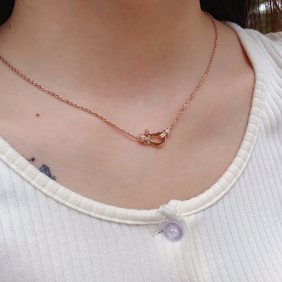 [MIRA]FORCE 10 PINK GOLD DIAMOND NECKLACE