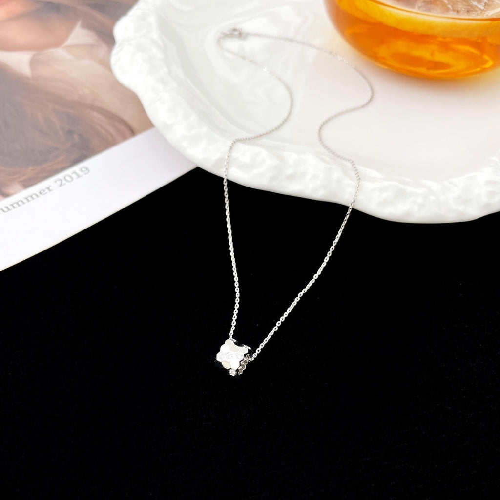 [MIRA]BEE MINI PEDANT DIAMOND NECKLACE